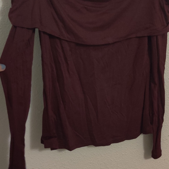 Shirt - Picture 2 of 3